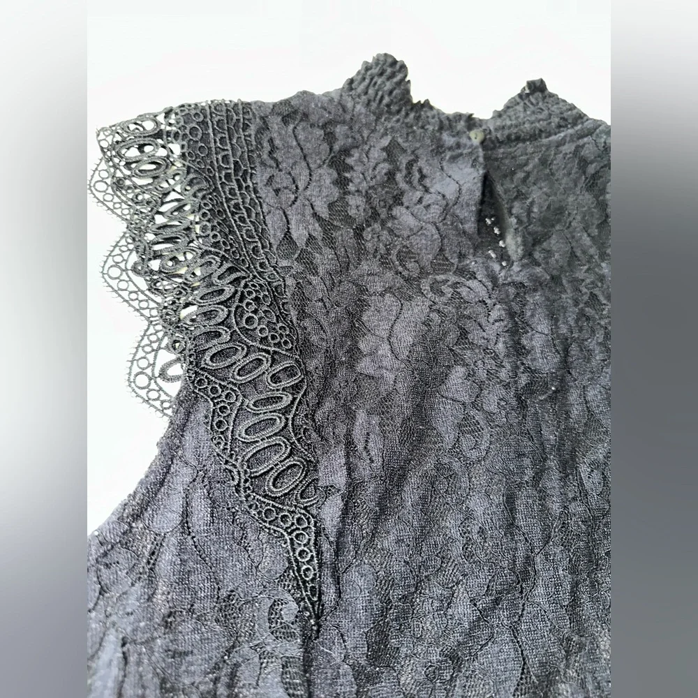 🔴Cable & Gauge Black Ruffled Lace Blouse Size XL - Picture 5 of 12